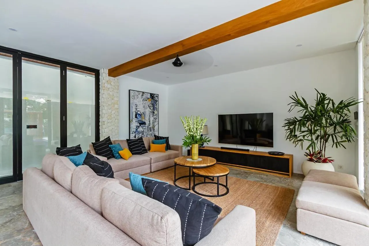 The Botanical 6 Bed Luxury 900 Meter From Beach Seminyak  0*, Seminyak (Bali) Indonesia